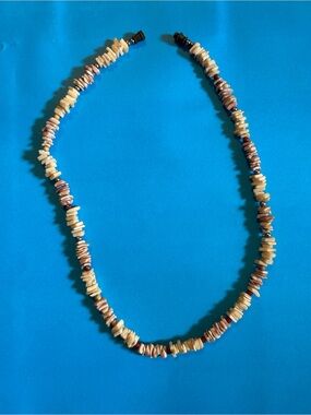 Vintage Natural Shell Bead Necklace
